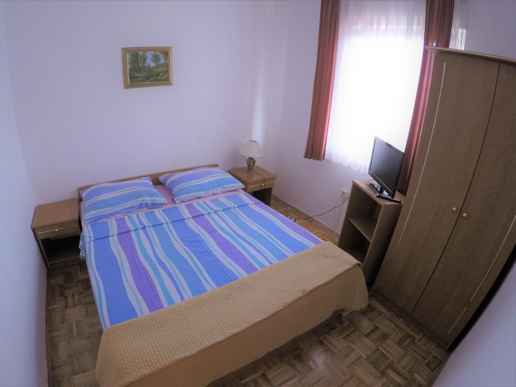 Orange City Apartment'S Repic บีโอกราดนาโมรู ภายนอก รูปภาพ