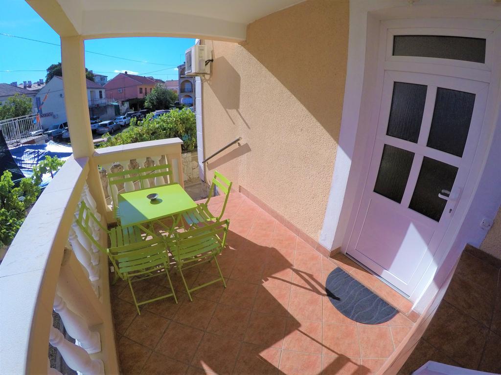 Orange City Apartment'S Repic บีโอกราดนาโมรู ภายนอก รูปภาพ