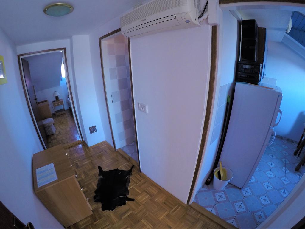 Orange City Apartment'S Repic บีโอกราดนาโมรู ภายนอก รูปภาพ