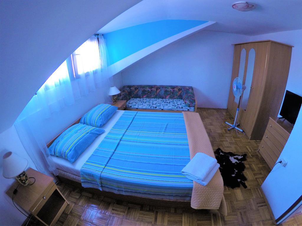 Orange City Apartment'S Repic บีโอกราดนาโมรู ภายนอก รูปภาพ