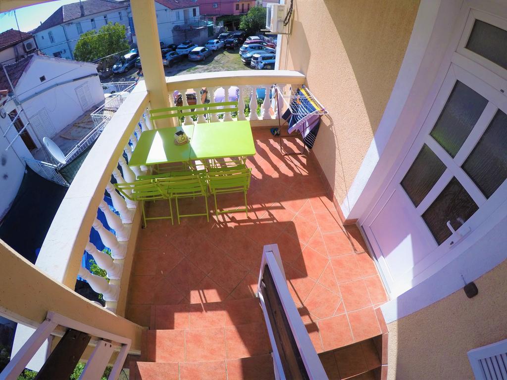 Orange City Apartment'S Repic บีโอกราดนาโมรู ภายนอก รูปภาพ
